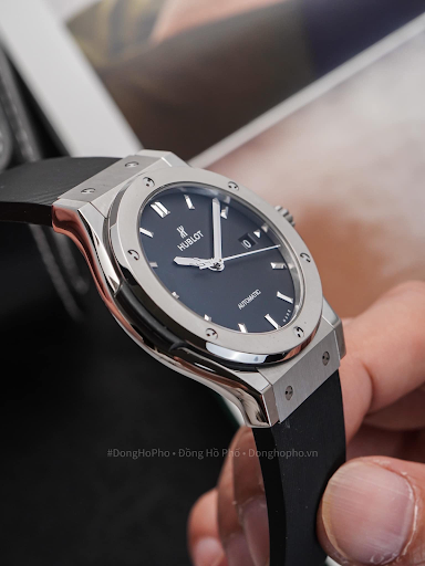 dong-ho-Nam-Hublot-Classic-Fusion-542NX1171RX.png